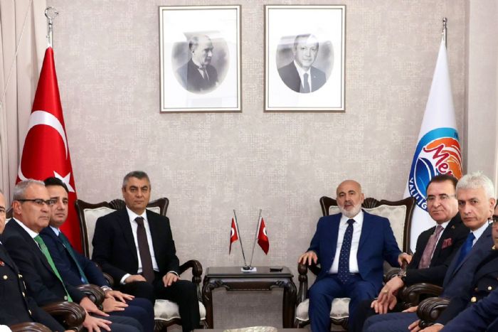 LER BAKAN YARDIMCISI SALAMDAN VAL  TOROSA ZYARET...