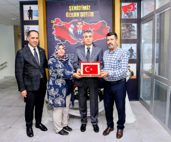 VAL TOROS, EHT ZKAN DEMR ORTAOKULU’NUN AILI TRENNDE... 