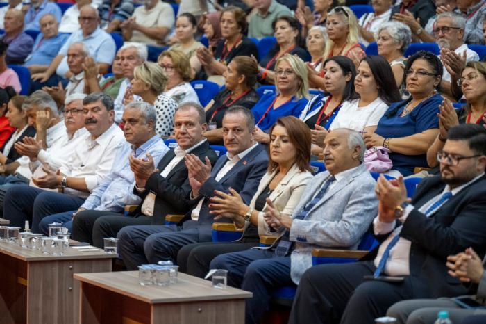   BAKAN SEER, CHPNN TOROSLAR LE KONGRESݒNE KATILDI...
