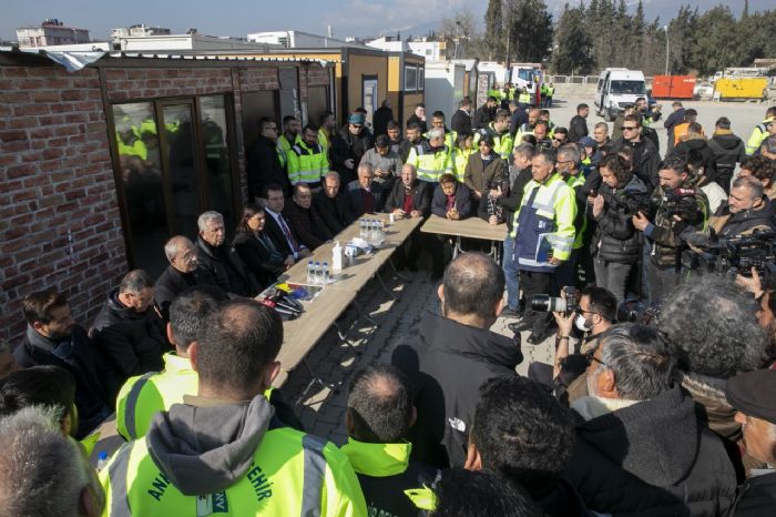 BAKAN SEER, YENDEN DEPREM BLGESNDE...