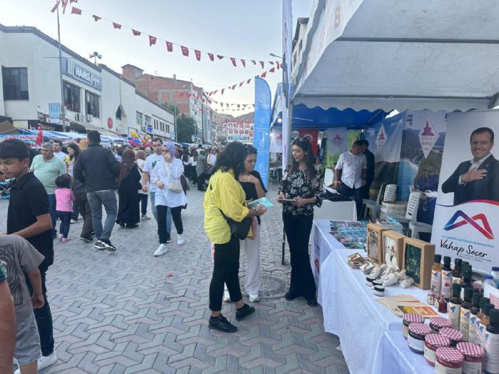 ANKARA BEYPAZARINDA MERSN RZGRI EST...