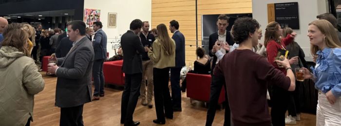 HOLLANDA�DA �����L�K� ARTIK T�RKLER�N ��� DE��L...