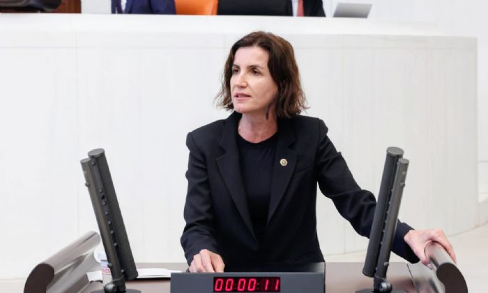 CHP’li  Coar dan Sert Eletiriler...