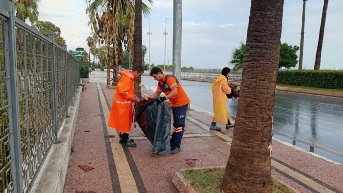 MERS�N�DE SA�ANAK YA�I� ���N B�Y�K�EH�R VE MESK� TEYAKKUZDA! 