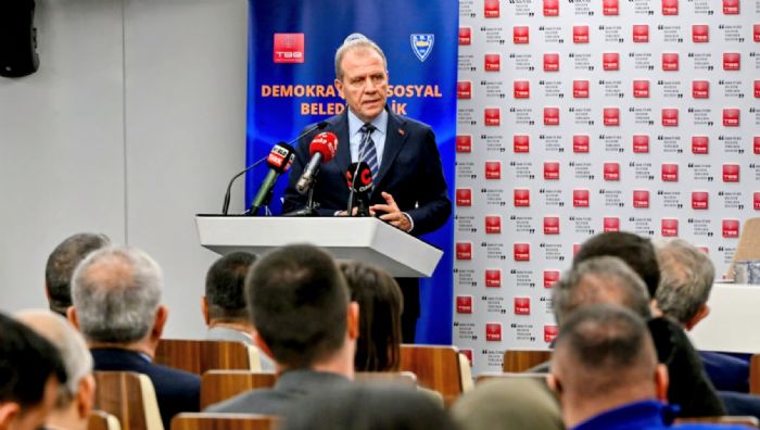  BAKAN SEER, 7. ULUSAL YEREL YNETMLER SEMPOZYUMUNDA...