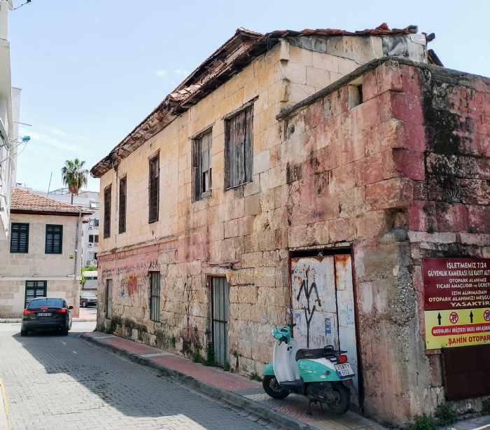 Mersin’in yapı stoku yaşlanıyor...