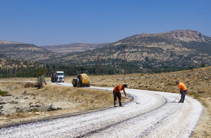 MERSN BYKEHR HER NOKTADA YOL ALIMALARINI SRDRYOR...